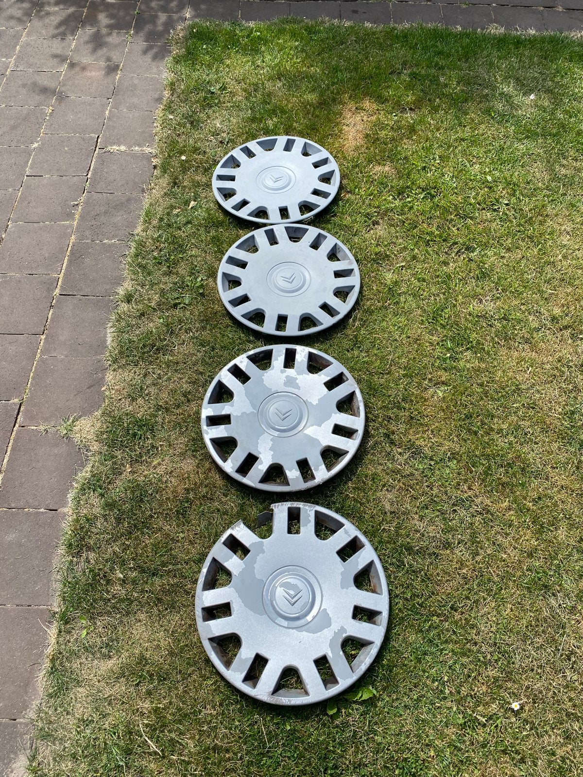 Gebruikte wieldoppen 14 inch - Citroën, Auto diversen, Wieldoppen, Ophalen, Gebruikt