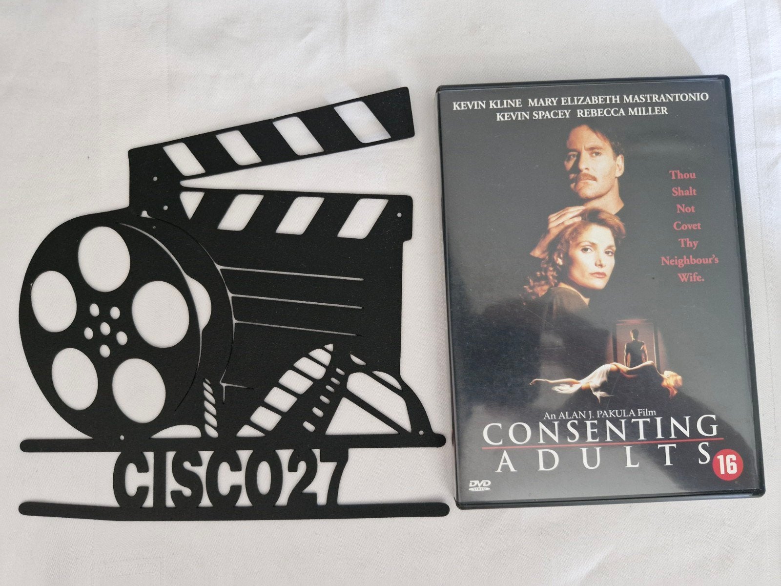 Consenting Adults, Vanaf 16 jaar, Overige genres, Engels, Ophalen of Verzenden