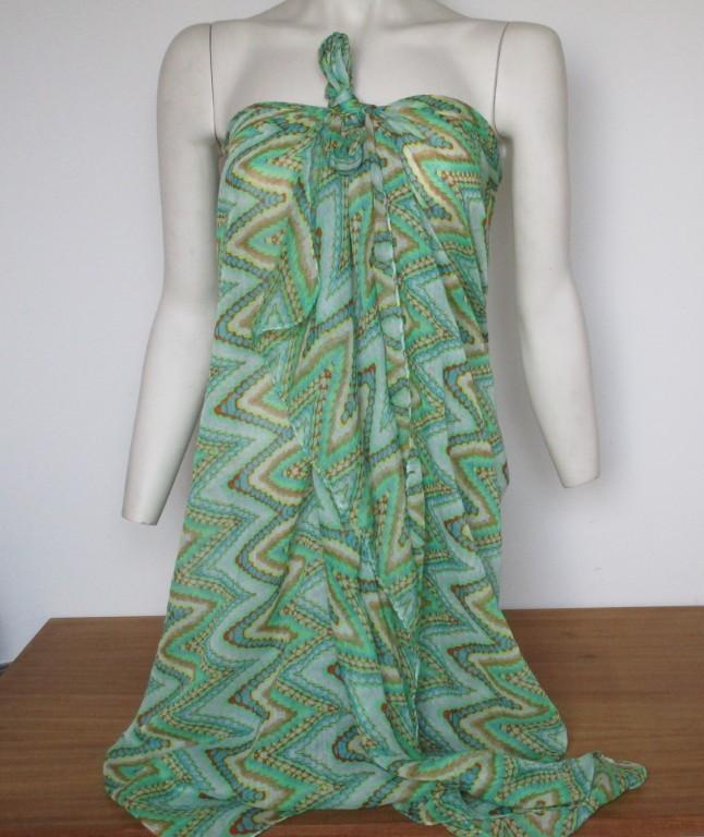 Nr.148: Leuke grote sjaal of Pareo Sarong groen, Verzenden, Zo goed als nieuw, Groen, Overige typen