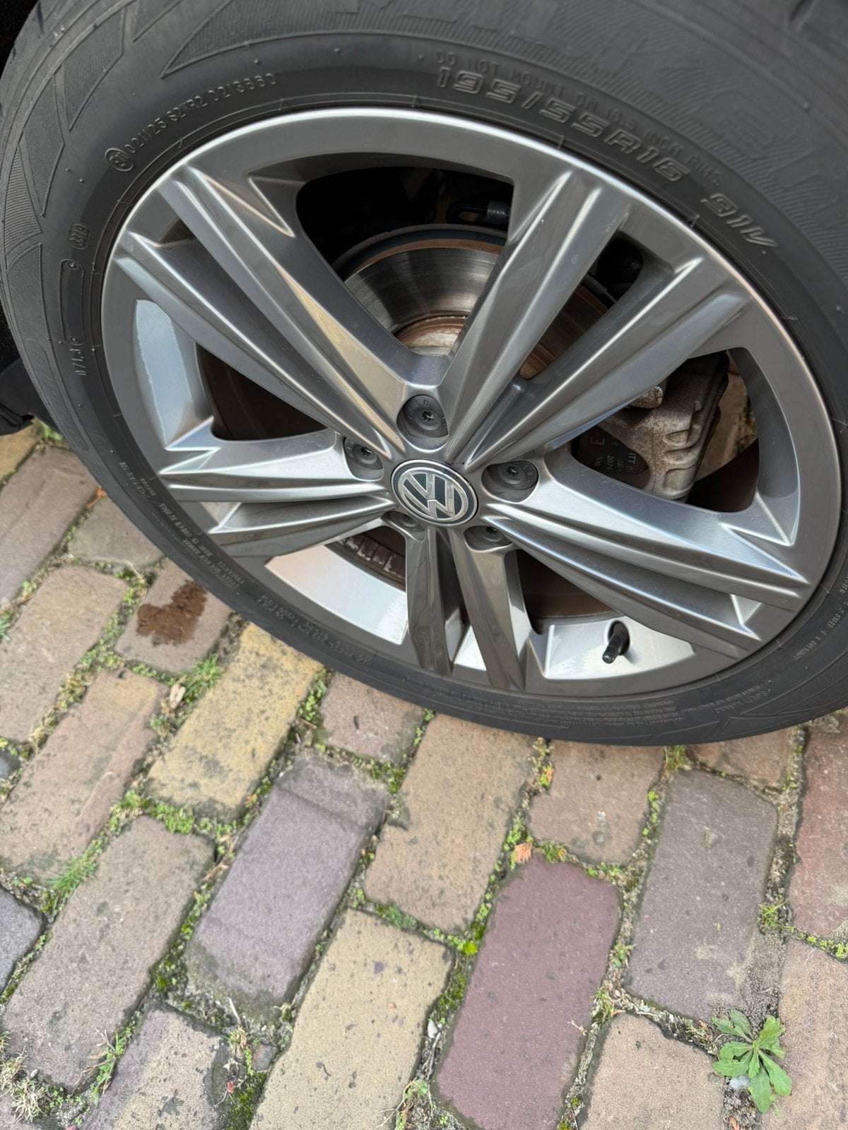 Originele VW Polo velgen met Bridgestone banden 195/55/16, Auto-onderdelen, Gebruikt, 16 inch, Banden en Velgen, Ophalen of Verzenden