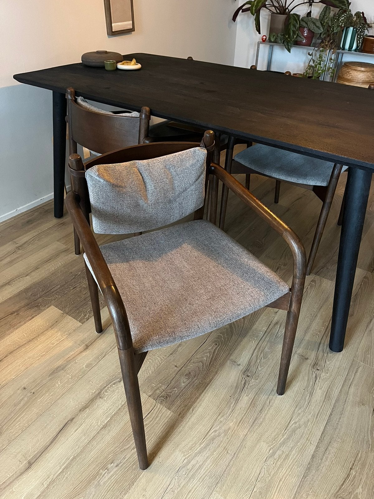 Dutchbone torrance, Huis en Inrichting, Stoelen, Ophalen, Bruin, Zo goed als nieuw, Vier