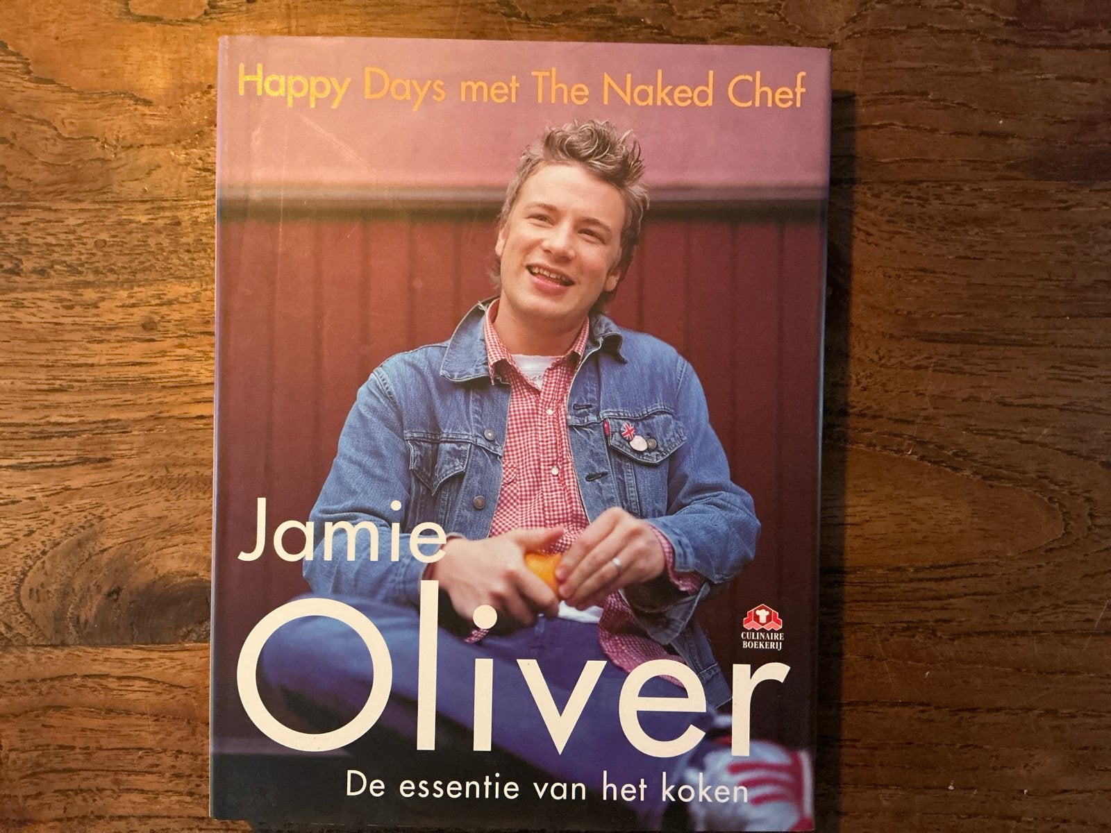 Jamie Oliver - Happy Days met The Naked Chef, Boeken, Hoofdgerechten, Ophalen of Verzenden, Zo goed als nieuw, Europa