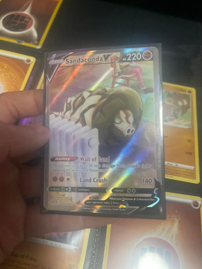 Sandaconda V Full Art Pokémon Kaart (252/264), Ophalen, Zo goed als nieuw, Losse kaart