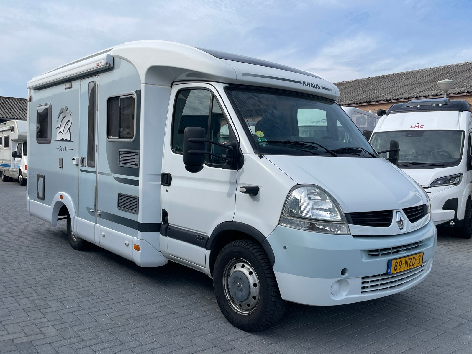 Knaus Sun Ti 600 LF AIRCO/FIETSENDR/SOLAR/CONSTRUCT/SKYROOF, Boiler, 6 tot 7 meter, Bedrijf, ABS