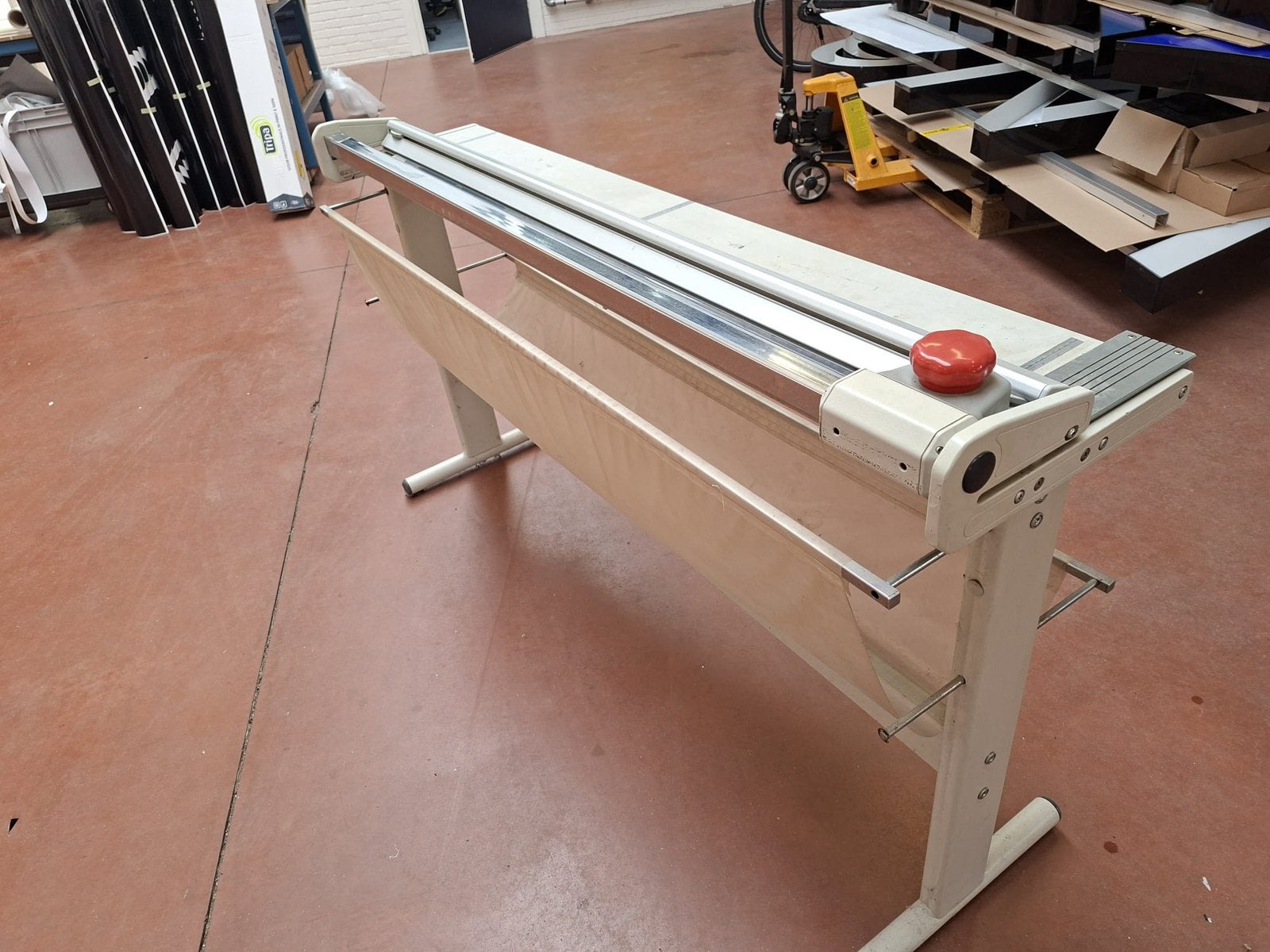 Papier snijmachine, Ophalen, Gebruikt