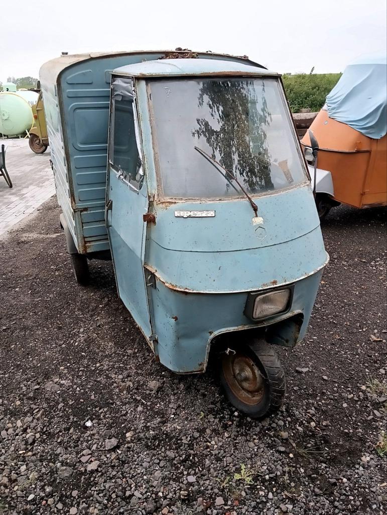 Piaggio Ape met gesloten bak, Fietsen en Brommers, Scooters | Piaggio, Ophalen, Gebruikt, Benzine, Overige modellen