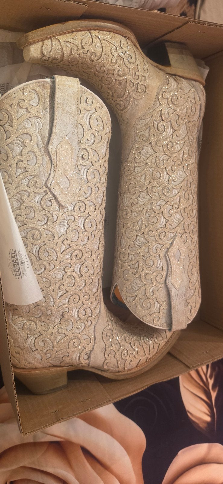 prachtige zgan corral boots white off met glitter maat 37, Ophalen, Hoge laarzen, Wit, Zo goed als nieuw
