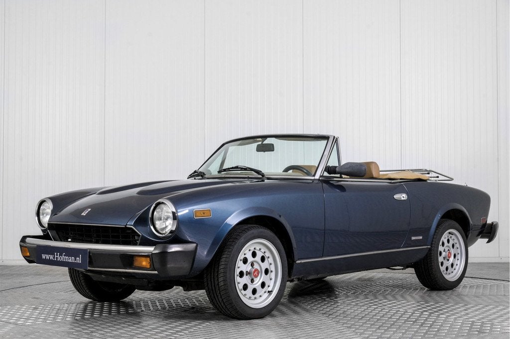 Fiat 124 Spider Pininfarina 2000 Volumex opgebouwd, Auto's, Fiat, 4 cilinders, Cabriolet, Blauw, Bedrijf
