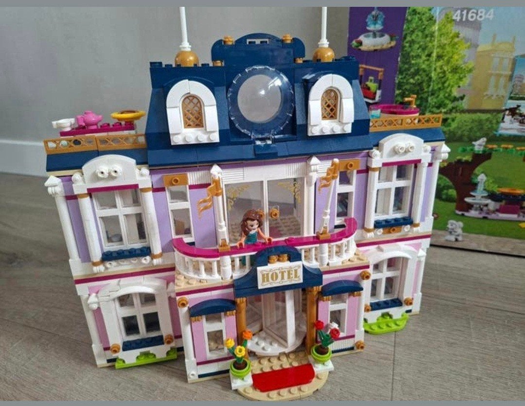 LEGO Friends Heartlake City Grand Hotel, Ophalen of Verzenden, Zo goed als nieuw