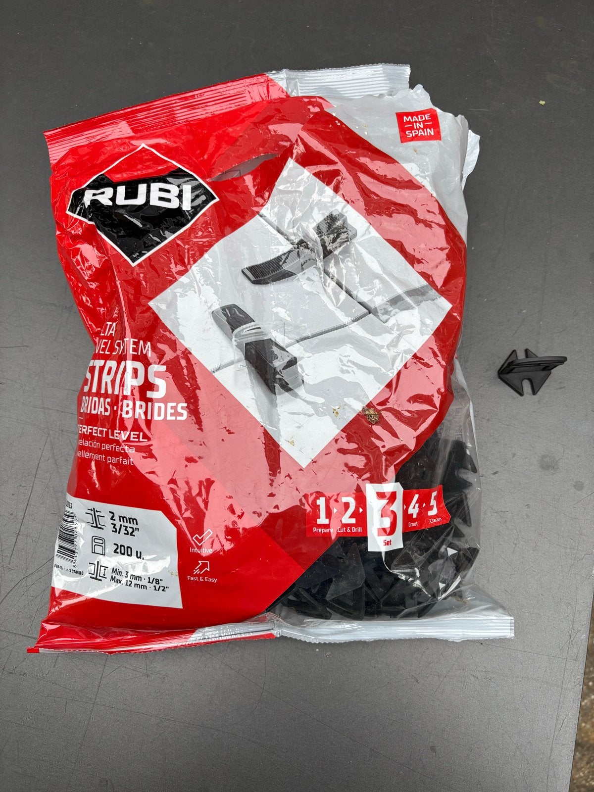 Rubi Tegel Leveling Systeem Strips 2mm - ongeveer 100 stuks, Doe-het-zelf en Verbouw, Overige materialen, Overige typen, Nieuw