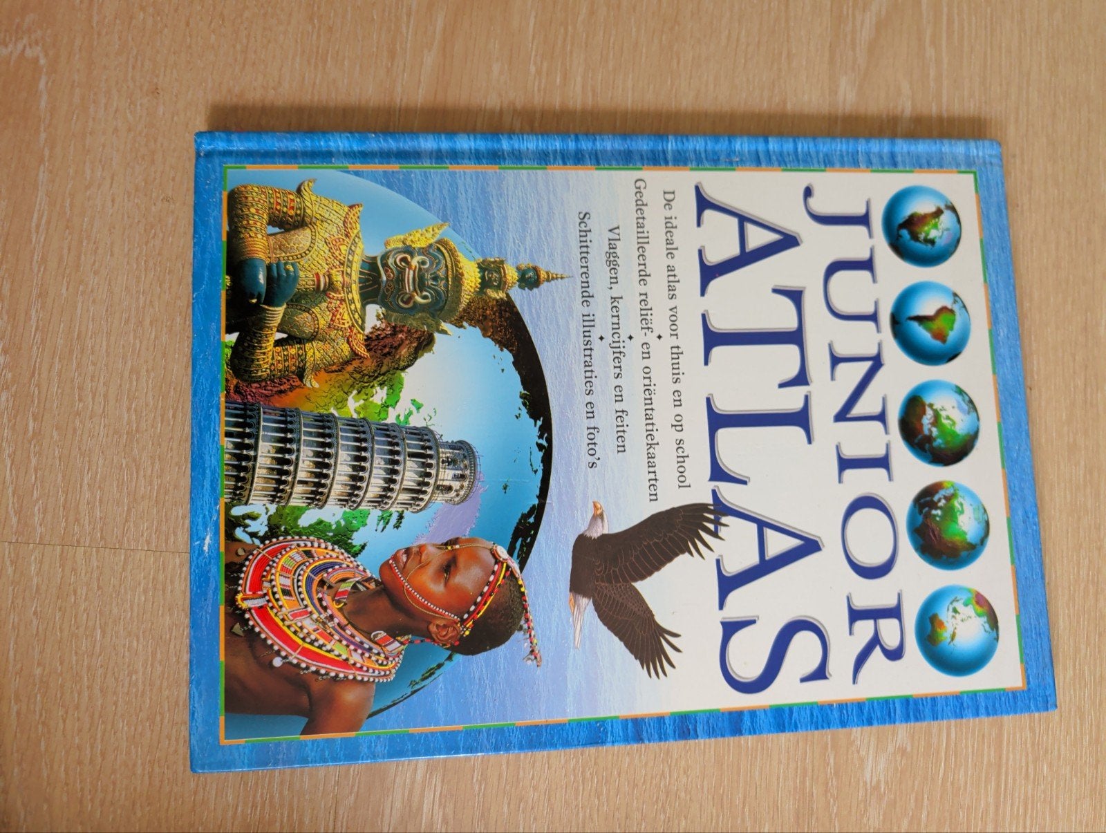 Junior Atlas: De ideale atlas voor thuis en op school, Overige atlassen, 2000 tot heden, Ophalen of Verzenden, Zo goed als nieuw