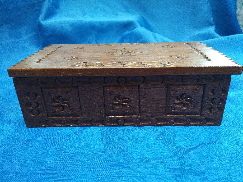 OPBERG KISTJE van eikenhout, deels gestoken, 25x 12,5 cm, Ophalen of Verzenden