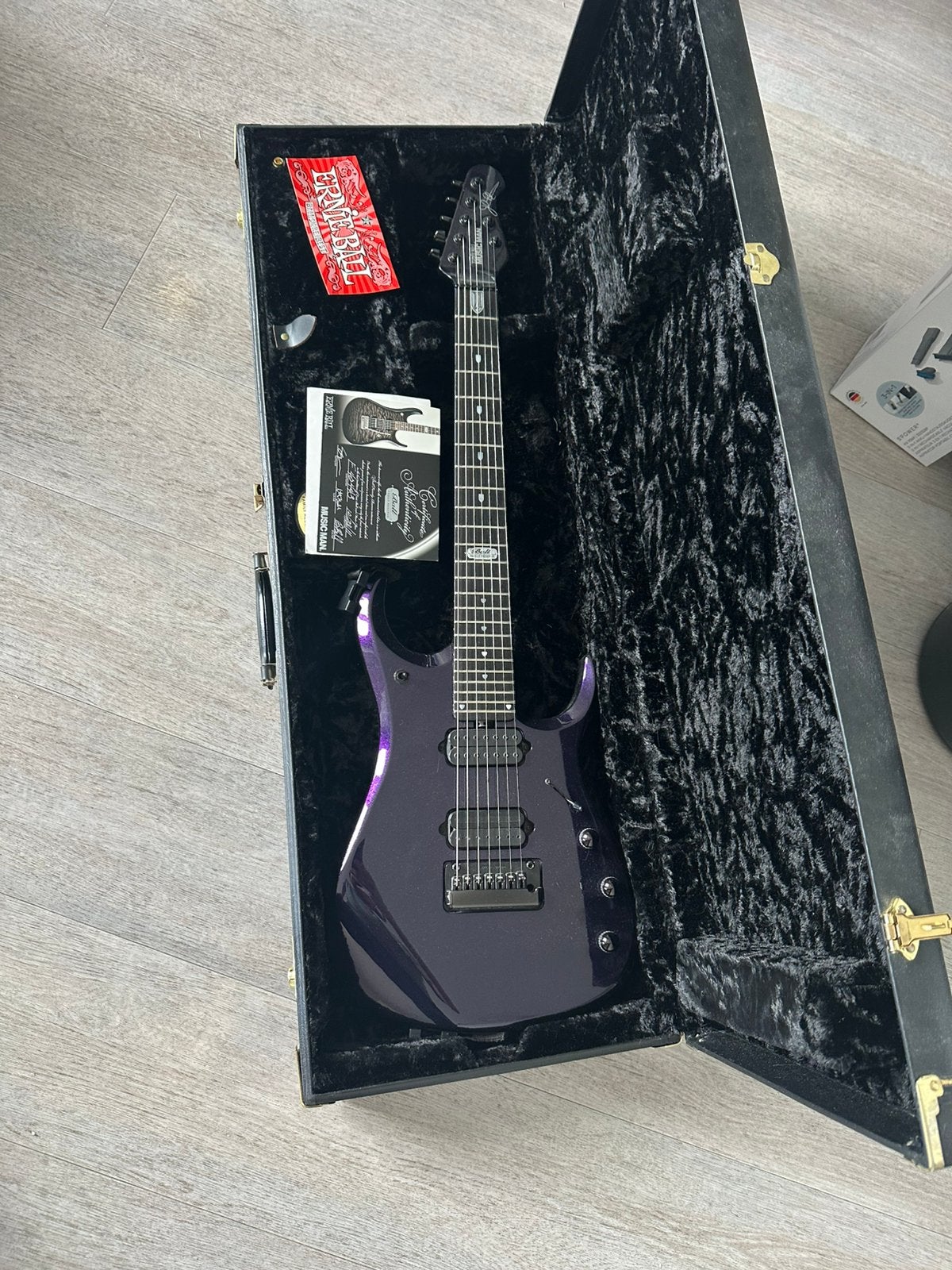 Ernie Ball Music Man JPX-7 BFR in Niewstaat, Muziek en Instrumenten, Ophalen, Zo goed als nieuw, Elektrische gitaar