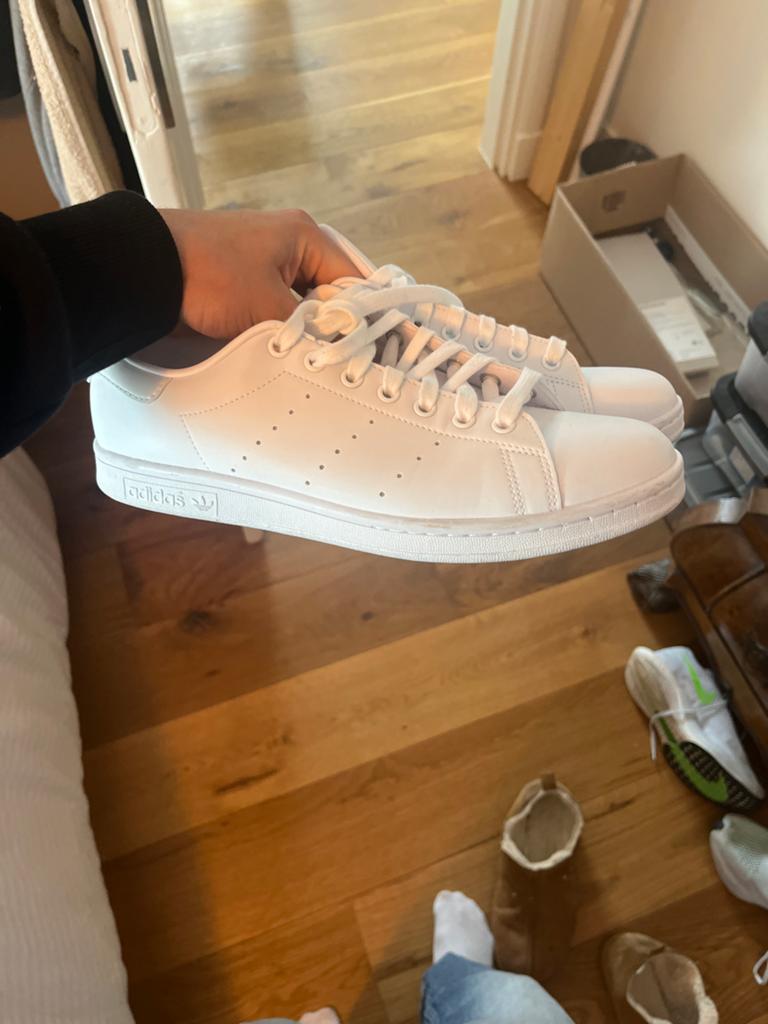 Adidas Stan Smith Sneakers - Wit, Kleding | Heren, Schoenen, Ophalen of Verzenden, Zo goed als nieuw, Wit, Sneakers of Gympen