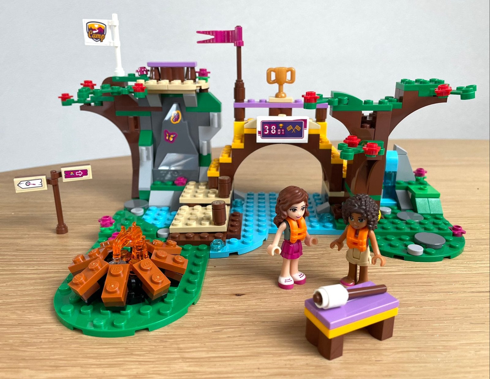 Lego Friends Avonturenkamp Wildwatervaren 41121, Lego, Compleet, Friends, Ophalen of Verzenden