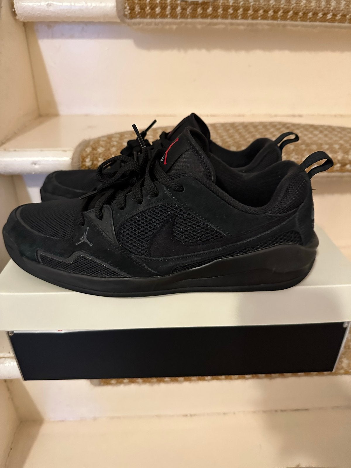 Nike Jordan sneakers zwart maat 43, Kleding | Heren, Schoenen, Zwart, Ophalen of Verzenden, Sneakers of Gympen, Zo goed als nieuw