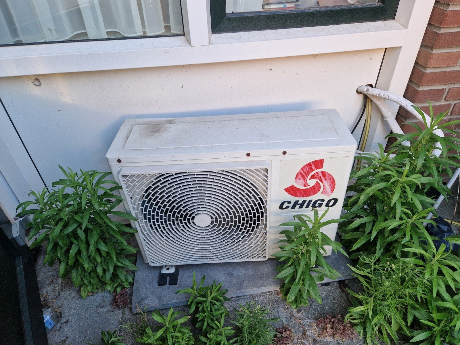 split airco, Witgoed en Apparatuur, Airco's, Gebruikt, Wandairco, 60 tot 100 m³, 3 snelheden of meer, Koelen en Ontvochtigen, Verwarmen