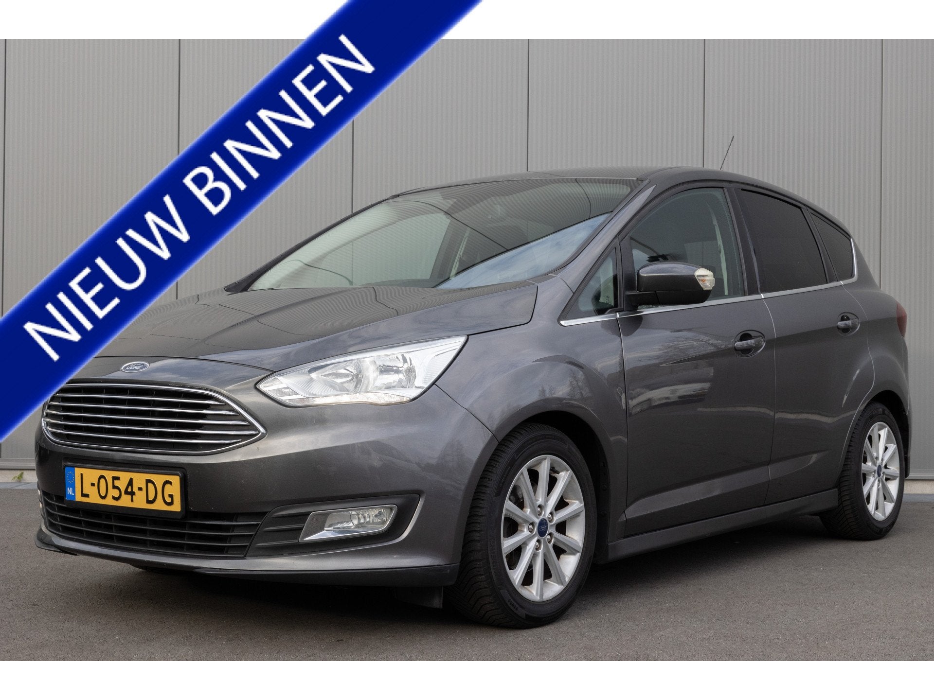 Ford C-MAX Titanium | NIEUWE DISTRIBUTIERIEM | NAVI | KEYLES, Auto's, Gebruikt, Euro 6, Handgeschakeld, 66 €/maand