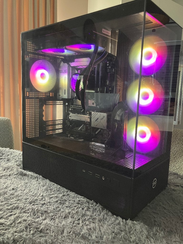 GLOEDNIEUWE GAMING PC Ryzen 7 9800X3D / 64GB / 2TB SSD, Ophalen, 64 GB of meer, Zelf gebouwde pc, Nieuw