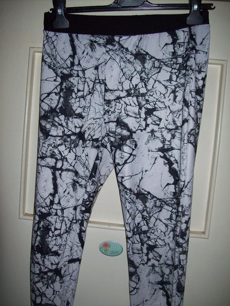 Sport Legging marmerpatroon zw/wit S36 Eksept, Wit, Ophalen of Verzenden, Zo goed als nieuw, Eksept
