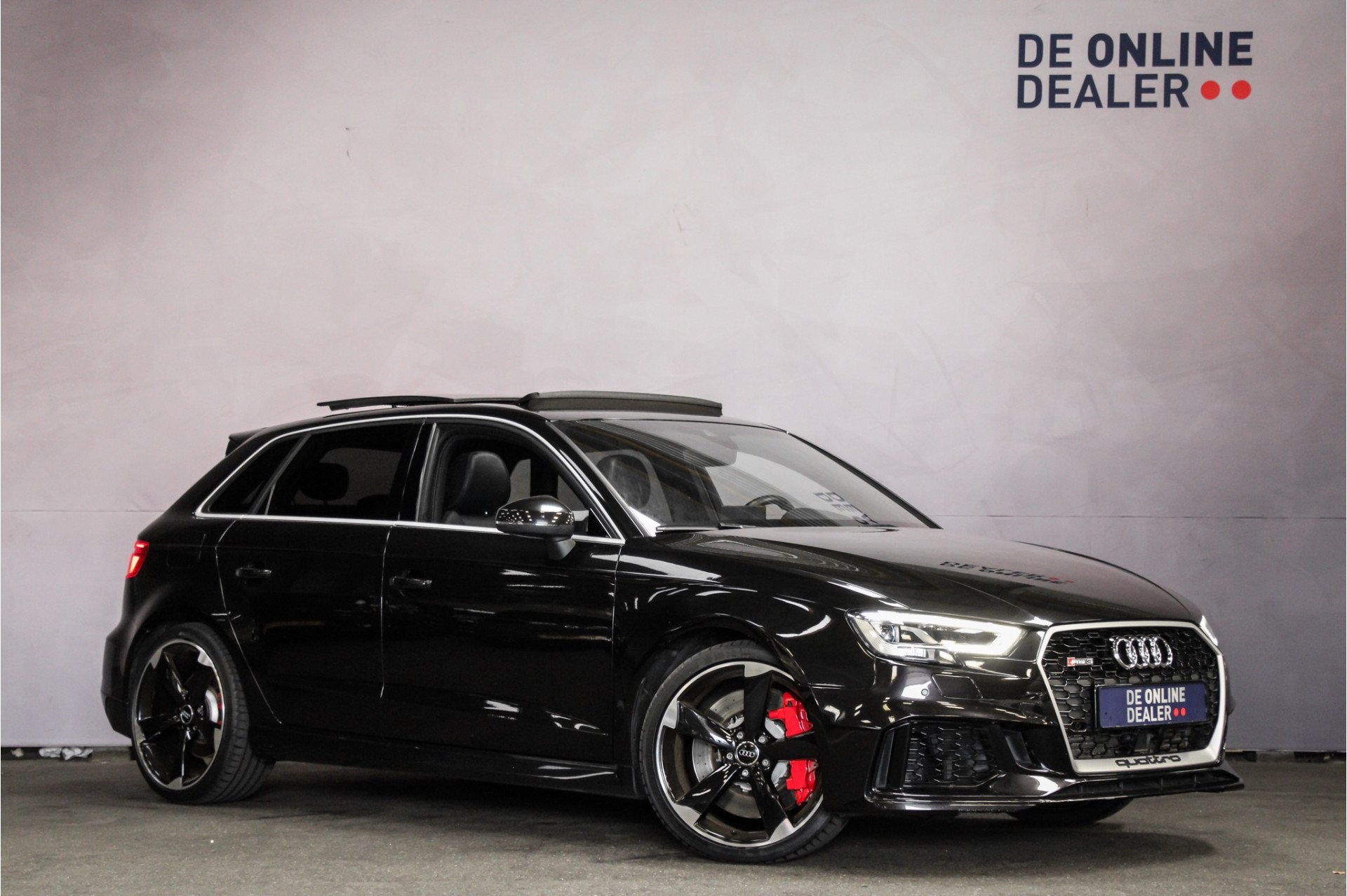 Audi RS3 Sportback 2.5 TFSI QUATTRO |PantherBlack|Pano|Carpl, Automaat, Gebruikt, Euro 6, RS3