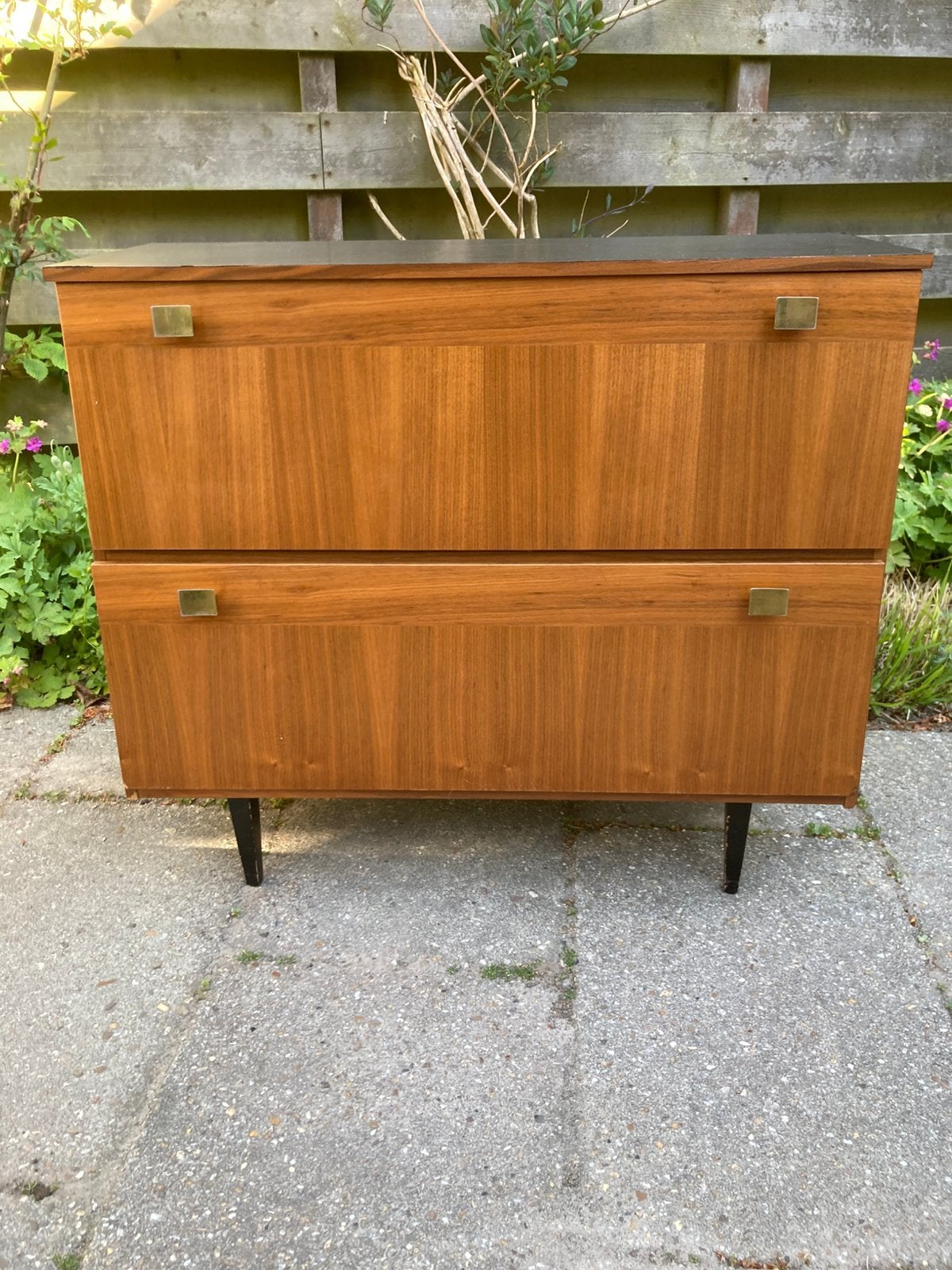 Leuk vintage kastje jaren 70, Ophalen, Gebruikt, Mid century vintagey, Met klep(pen)