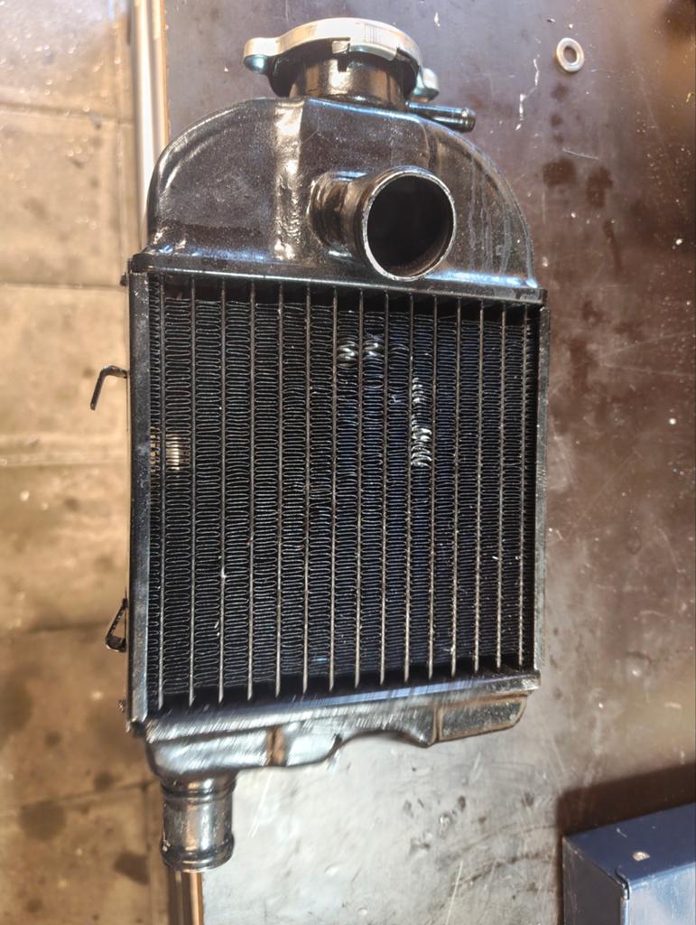 Zündapp 517 radiateur met dop, Fietsen en Brommers, Brommeronderdelen | Zundapp, Ophalen of Verzenden