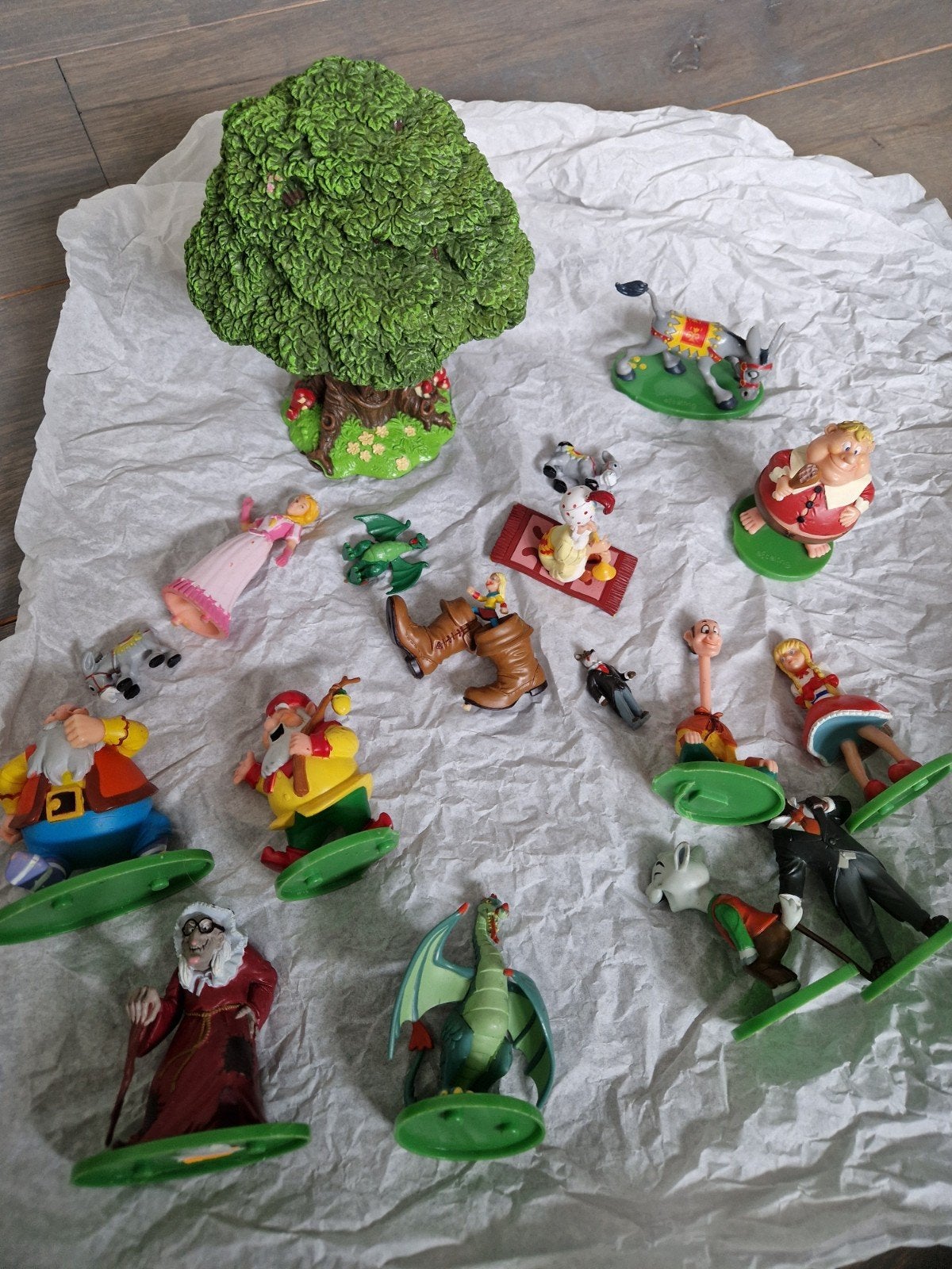 Sprookjesfiguren en boom - Efteling, Verzamelen, Efteling, Ophalen of Verzenden