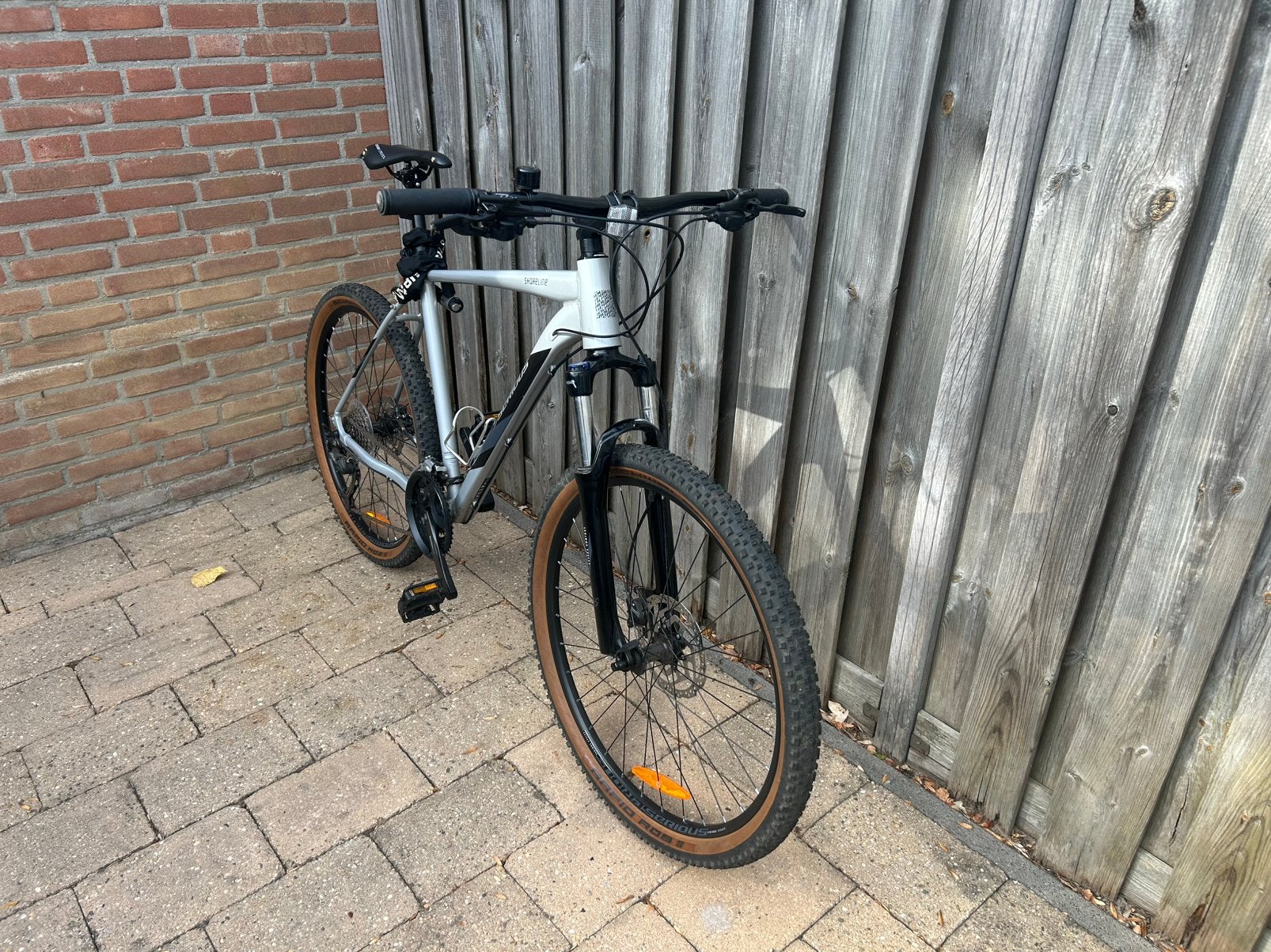 Serious Shoreline 27,5", zilver, Fietsen en Brommers, 49 tot 53 cm, Zo goed als nieuw, Schijfrem, Ophalen