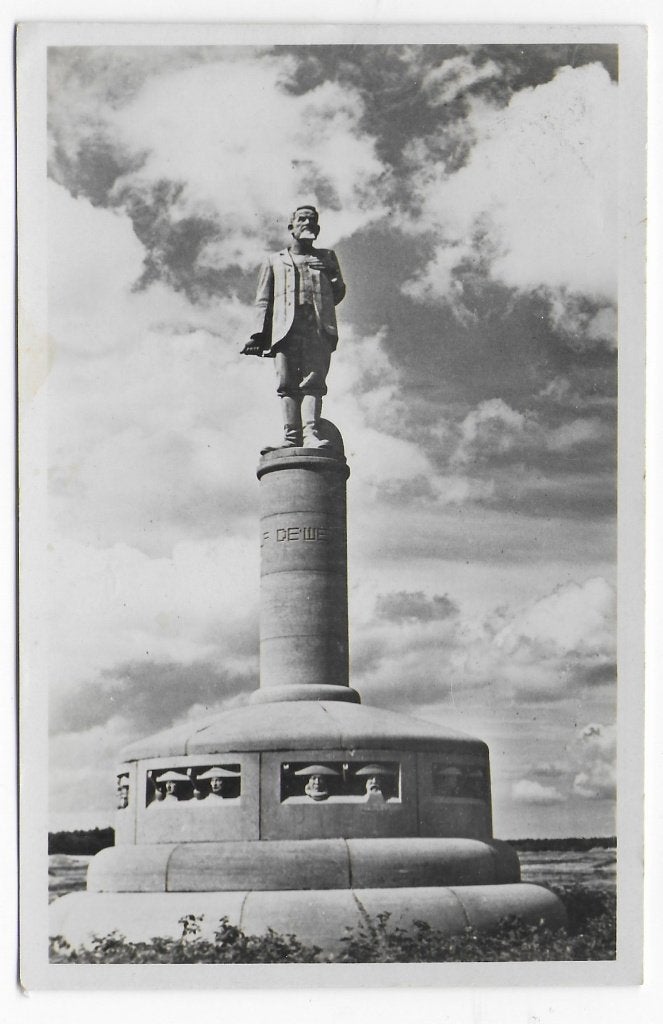 Hoenderloo Standbeeld Ansichtkaart uit 1950 ( B7434 ), Ophalen of Verzenden, Voor 1920, Gelopen