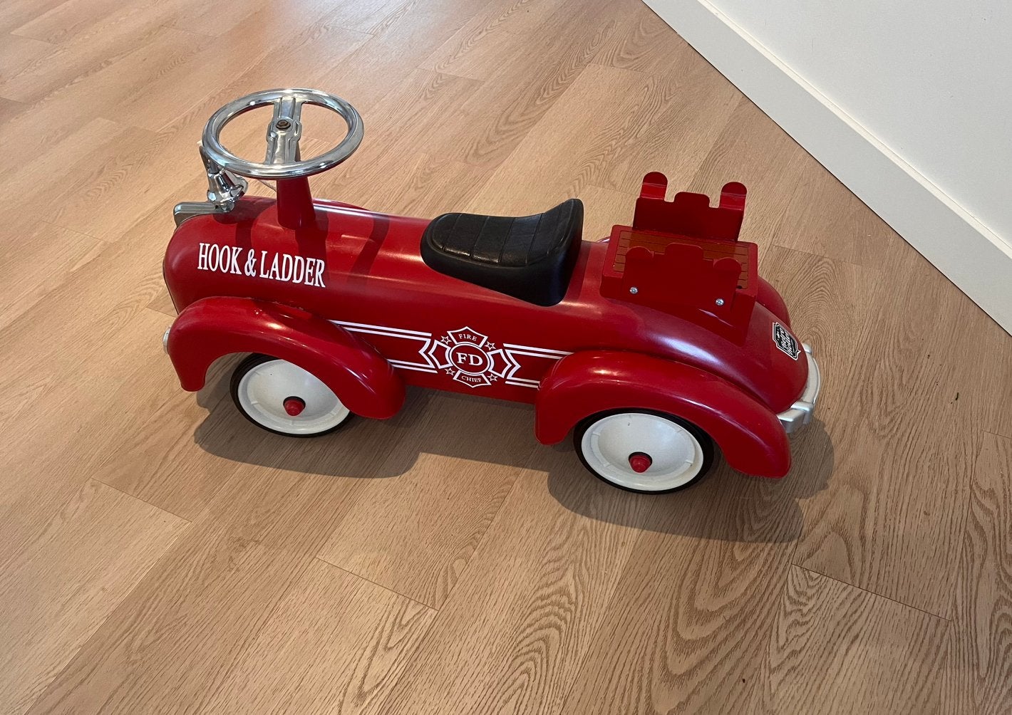 Brandweerwagen, Ophalen, Zo goed als nieuw