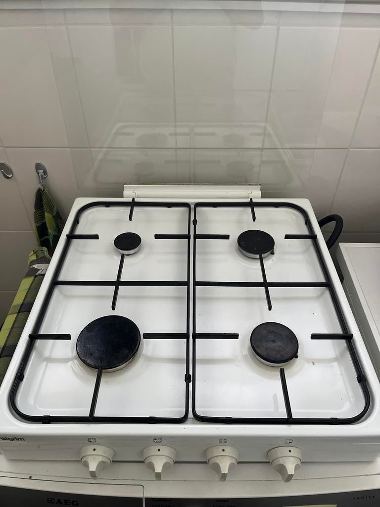 Pelgrim Gasfornuis met 4 Kookzones en Glazen Deksel, Ophalen, Gebruikt, 60 cm of meer, 4 kookzones