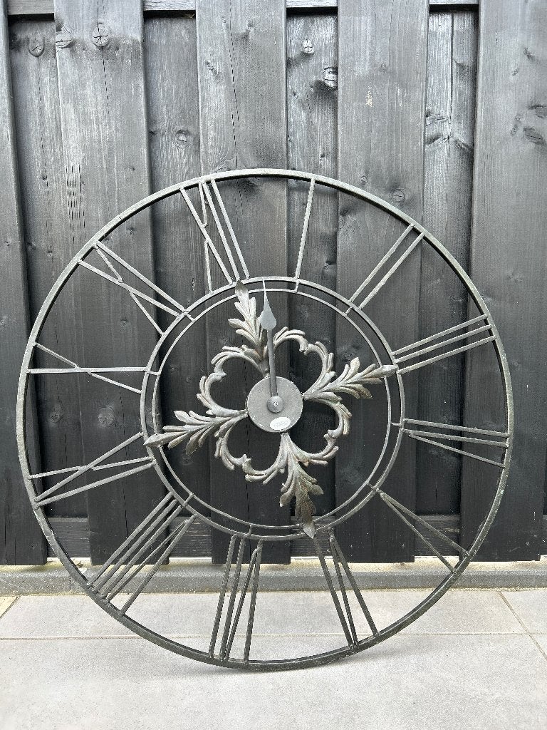 Riverdale Klok, Huis en Inrichting, Woonaccessoires | Klokken, Ophalen, Gebruikt, Wandklok
