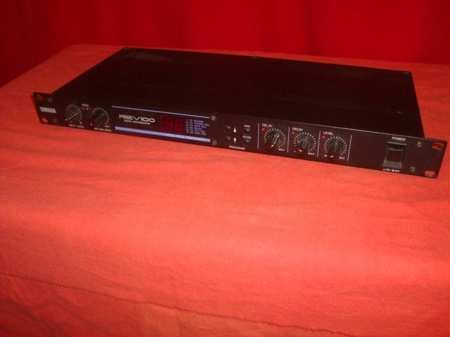Gebruikt: Yamaha REV100 digital reverb. 20260453, Mteurope@outlook.com, YAMAHA, MTE, Gebruikt