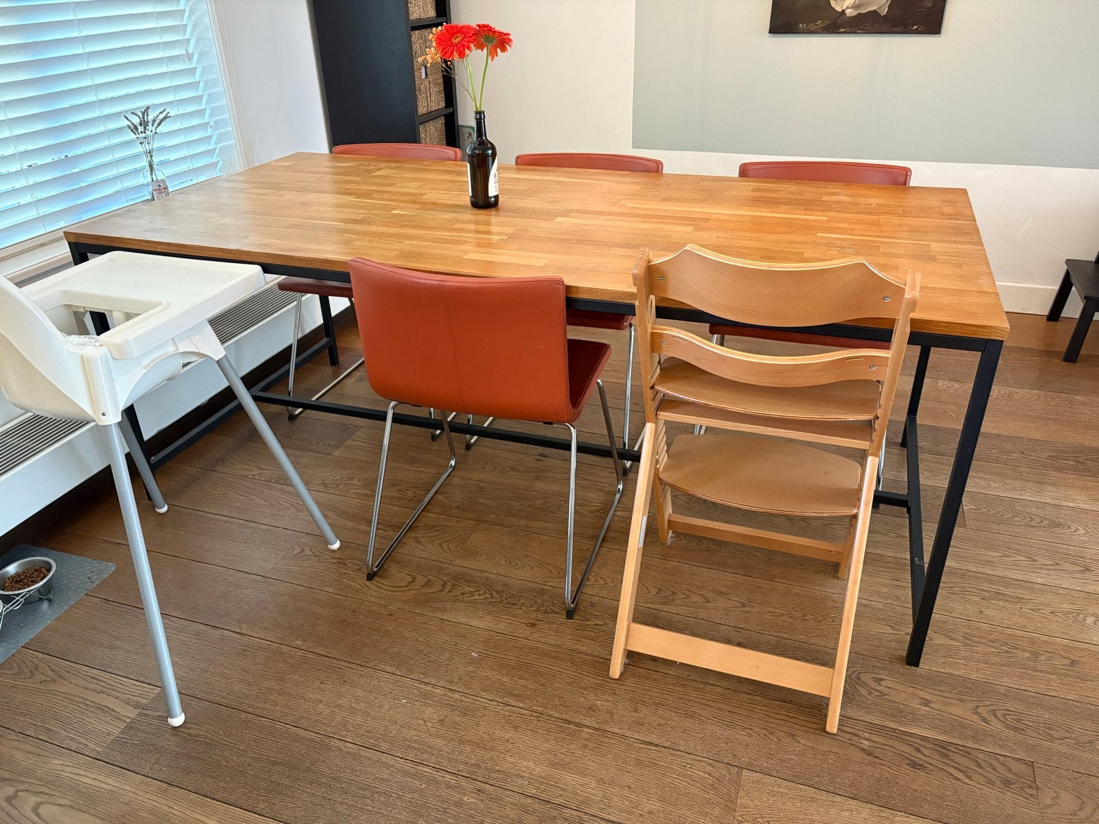 eettafel 6 personen met metalen onderstel, Huis en Inrichting, Tafels | Eettafels, Ophalen, Gebruikt, Eikenhout, 200 cm of meer