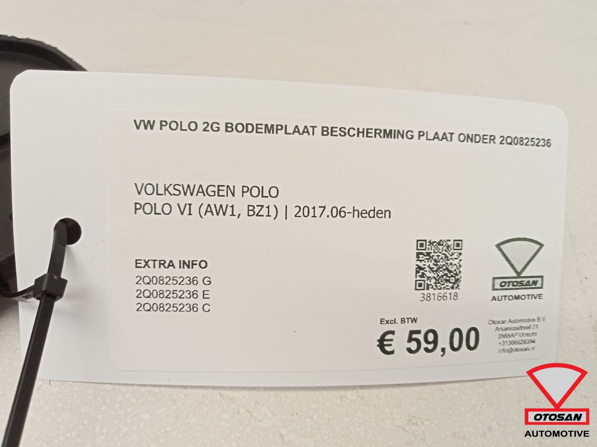 VW Polo 2G Bodemplaat bescherming plaat onder 2Q0825236, Auto-onderdelen, Gebruikt, Volkswagen, Volkswagen AG, Berliner Ring 2
38440  Wolfsburg, DE