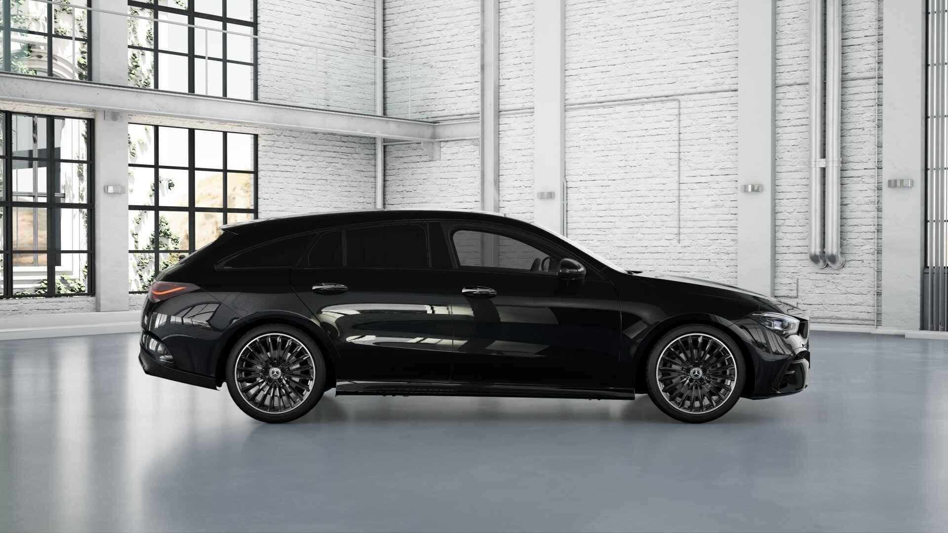 Mercedes-Benz CLA-klasse Shooting Brake 180 Business Solutio, CLA, 136 pk, 4 cilinders, Zwart