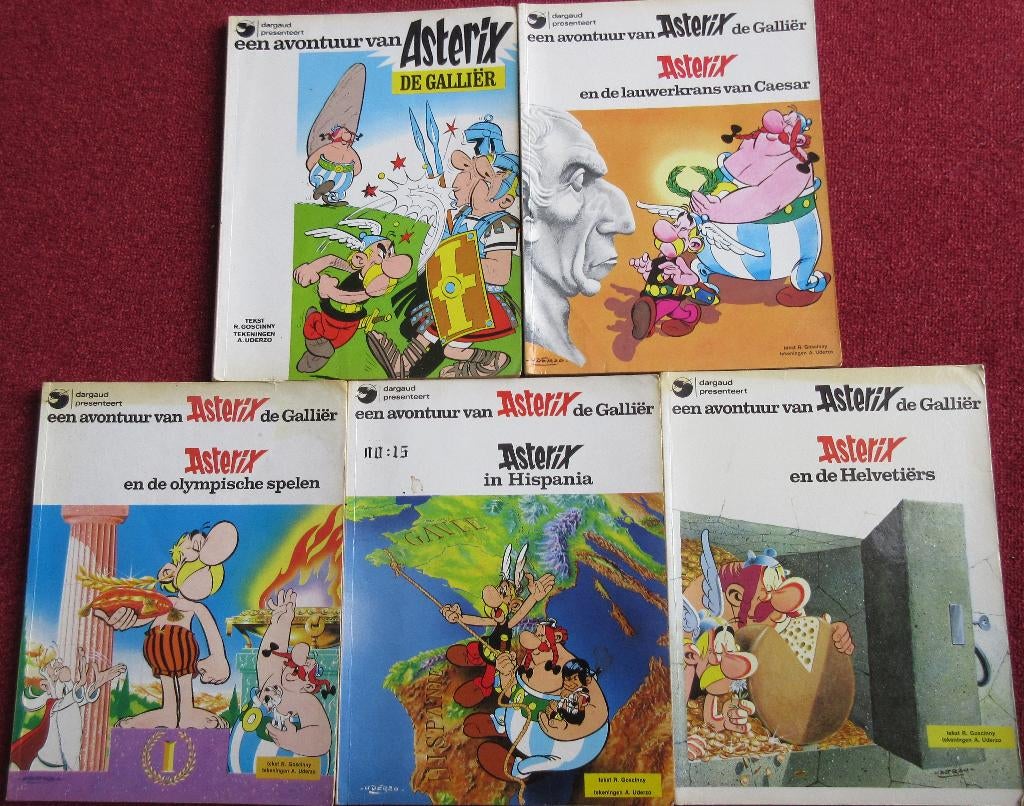 5 stripboeken Asterix en Obelix, Meerdere stripboeken, Ophalen of Verzenden, Gelezen