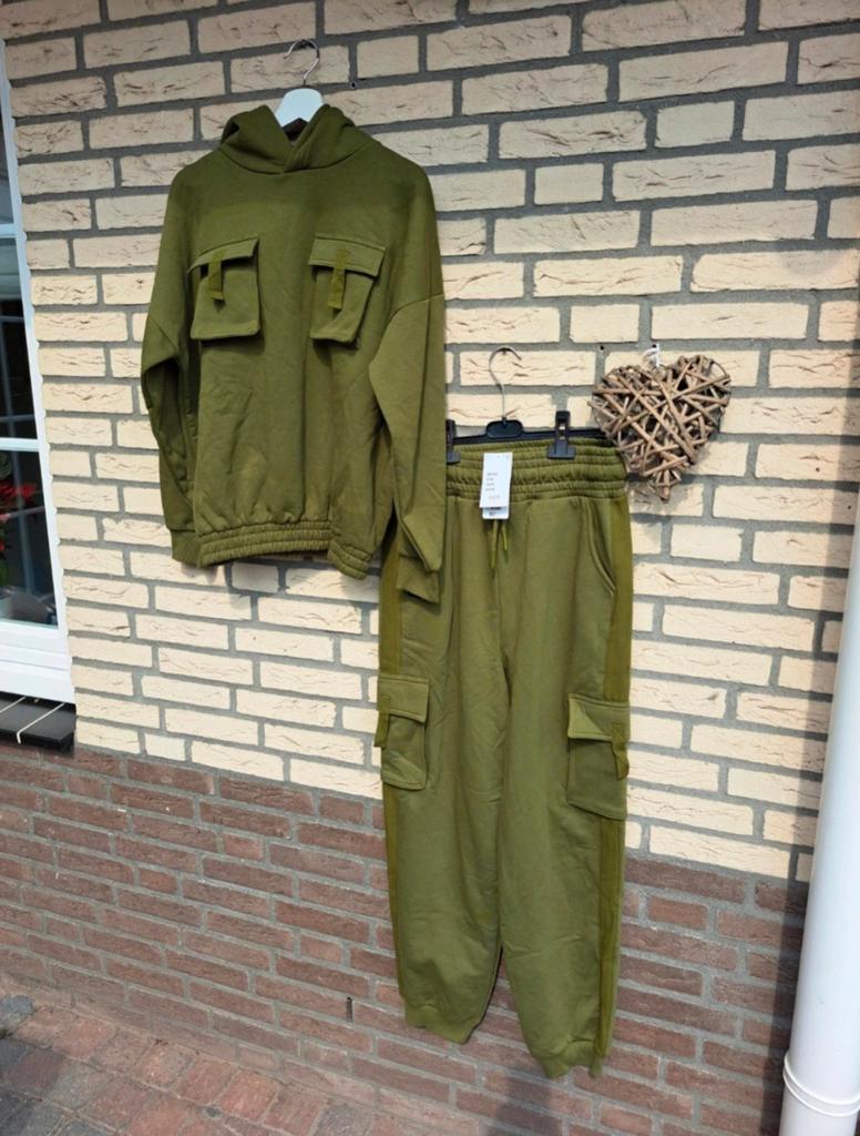 Hunkemöller huispak hoodie (S) en broek (M) - Nieuw, Maat 38/40 (M), Nieuw, Ophalen of Verzenden, Hunkemöller