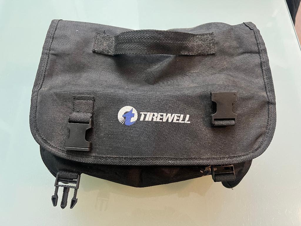 Bandenpomp 12V TYREWELL (zeer sterk), Auto diversen, Auto-accessoires, Ophalen of Verzenden, Nieuw