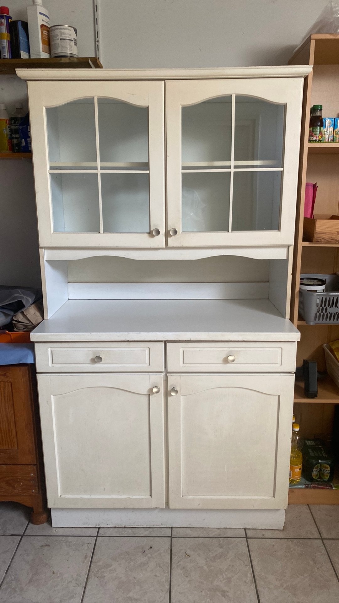 Gebruikte, functionele buffetkast., Huis en Inrichting, Gebruikt, Met deur(en), 200 cm of meer, 25 tot 50 cm