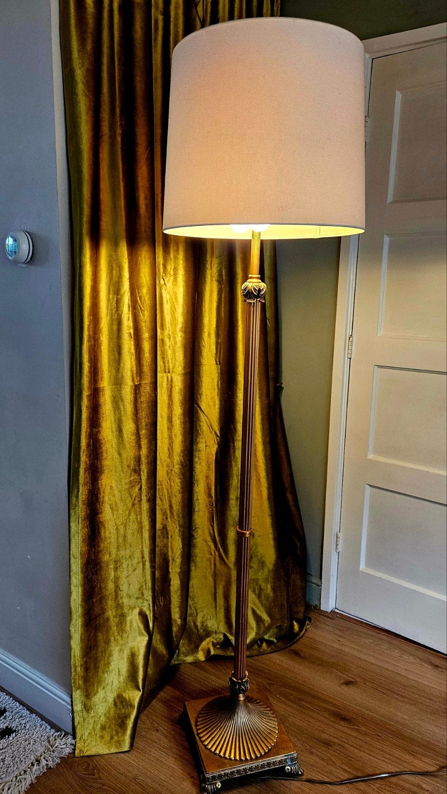 Exclusieve Empire Stijl Verguld Metalen Vloerlamp, Jaren '50, Antiek en Kunst, Ophalen