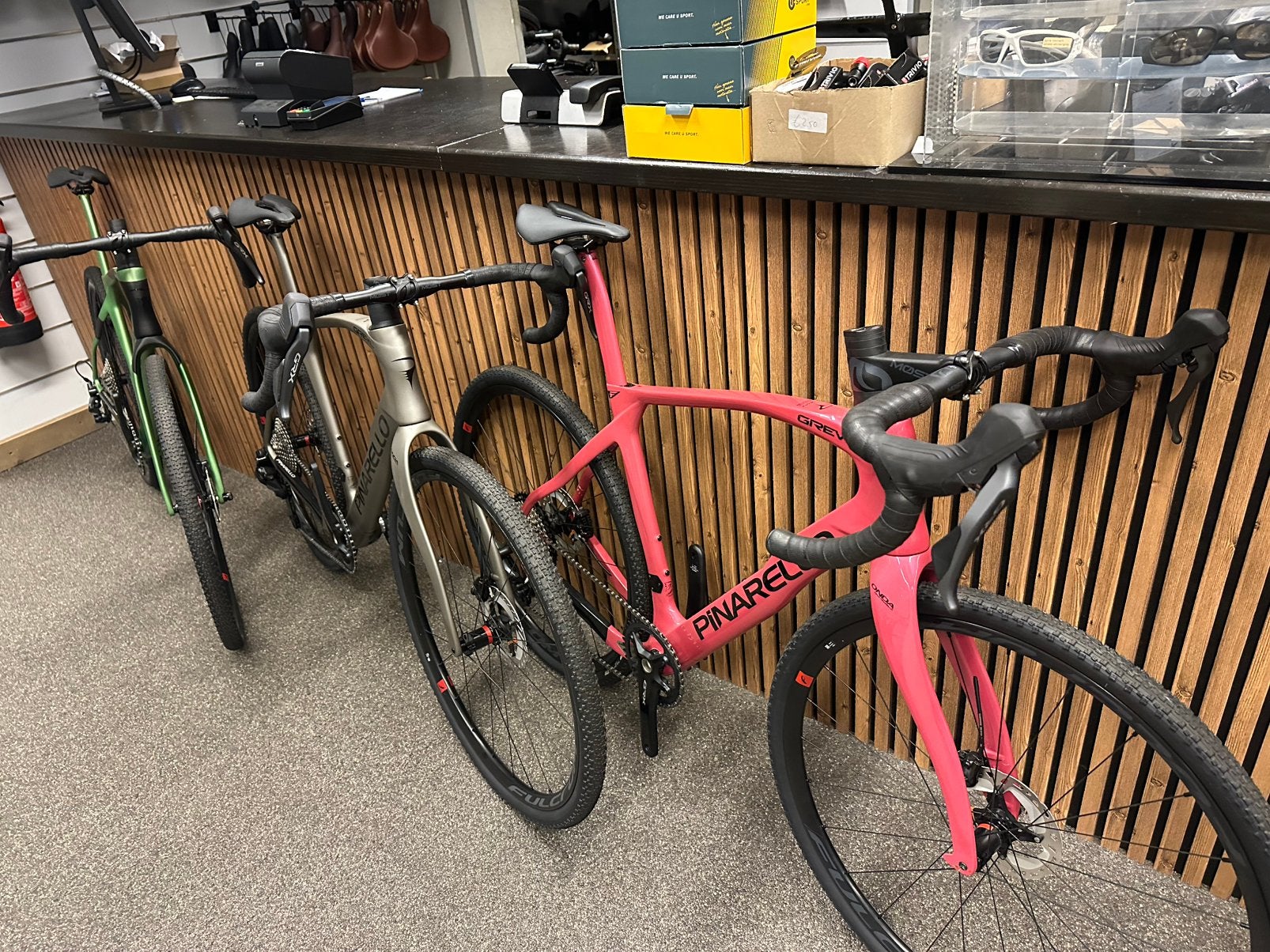 Uitverkoop️nieuwe pinarello grevil / op is op, Ophalen of Verzenden, Nieuw