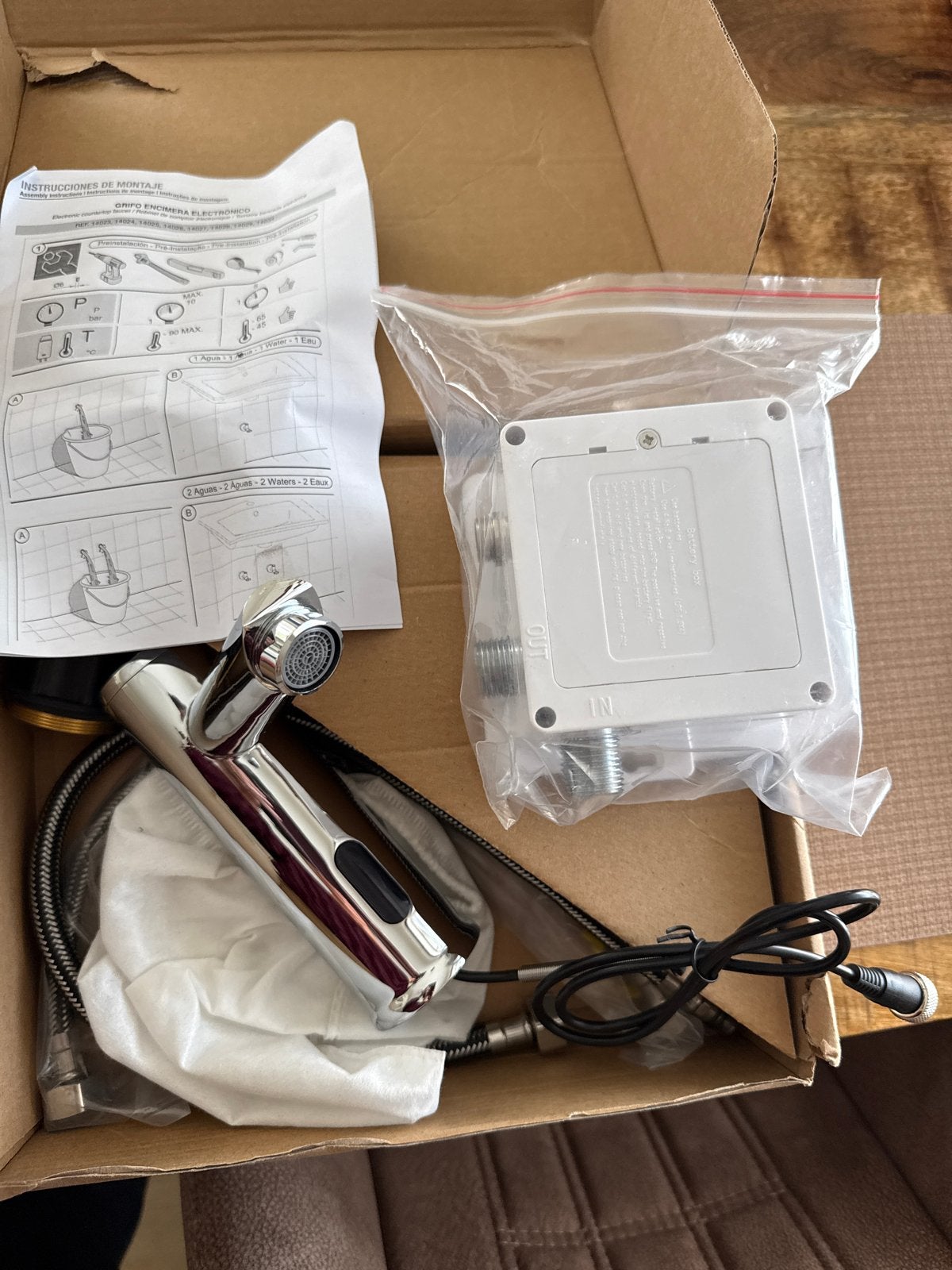 Nieuwe automatische kraan met sensor - Chroom, Ophalen of Verzenden, Nieuw, Chroom, Kraan