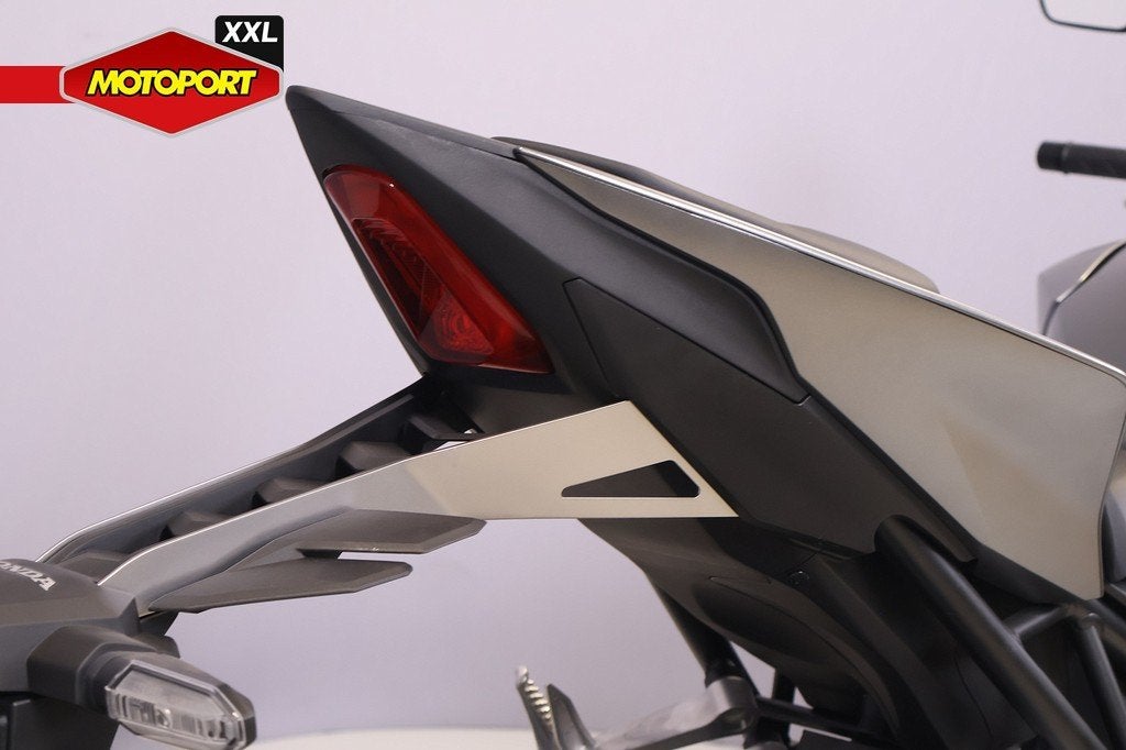 Foto 12 van Honda CB 1000 HORNET (bj 2026)