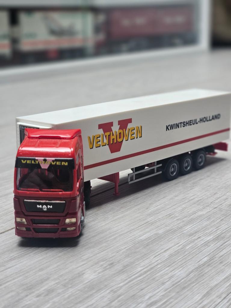 MAN Velthoven Kwintsheul Truck met Trailer Model, Hobby en Vrije tijd, Modelauto's | 1:87, Ophalen of Verzenden, Zo goed als nieuw