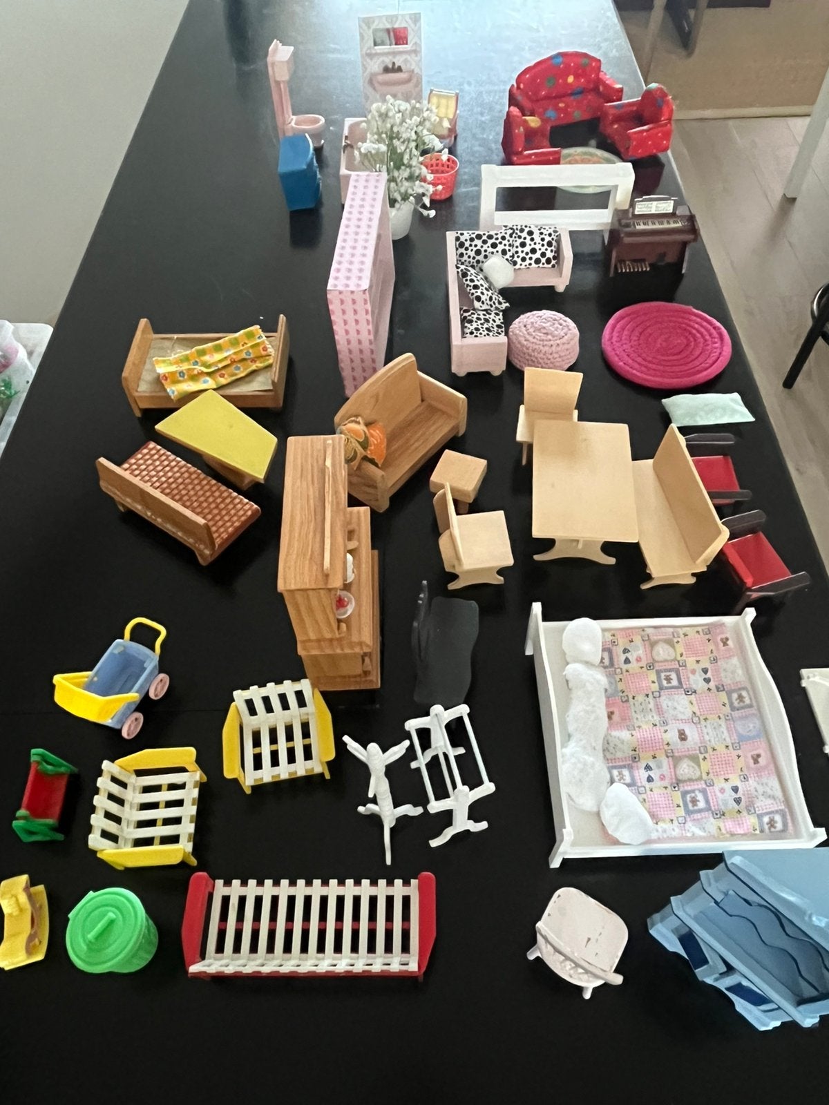 Doos vol poppenhuis spulletjes, Verzamelen, Ophalen of Verzenden, Zo goed als nieuw, Poppenhuis