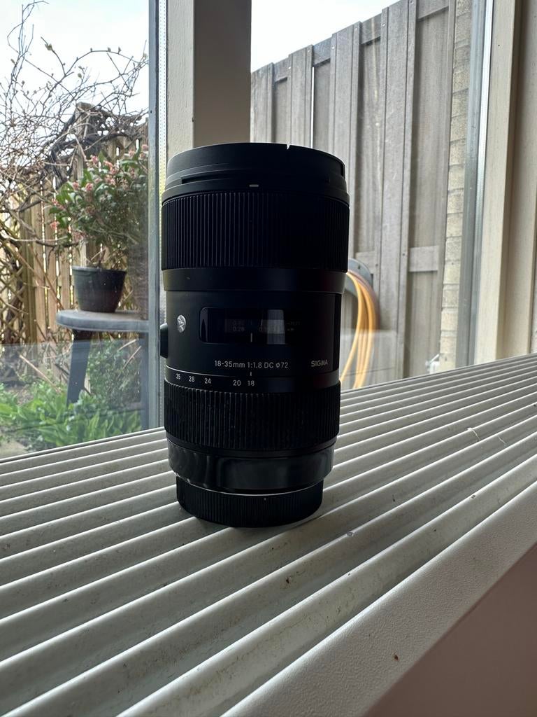 Sigma EF lens 18-35 mm 1.2 bokeh, Audio, Tv en Foto, Fotografie | Lenzen en Objectieven, Ophalen of Verzenden, Gebruikt, Groothoeklens