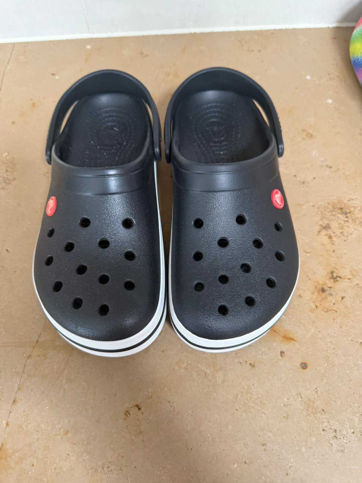 Crocs nieuw maat M 7 W9 Crocs Crocband Clog (Black/White):, Ophalen of Verzenden, Nieuw, Blauw, Klompen