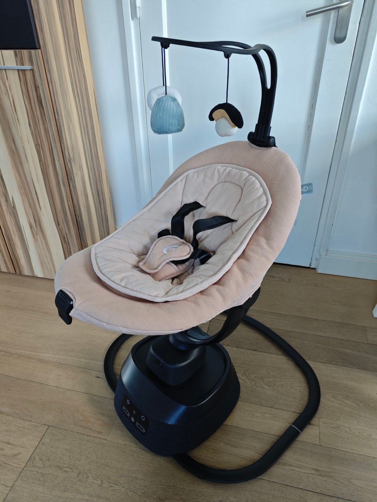 Babymoov swoon evolution connect, Kinderen en Baby's, Wipstoeltjes, Ophalen, Zo goed als nieuw, Schommelstoel, Verstelbaar